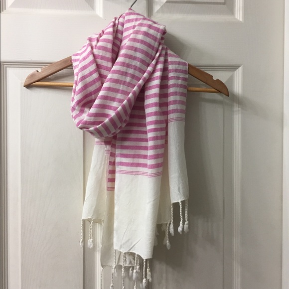 Accessories - Pink and white striped scarf 🧣